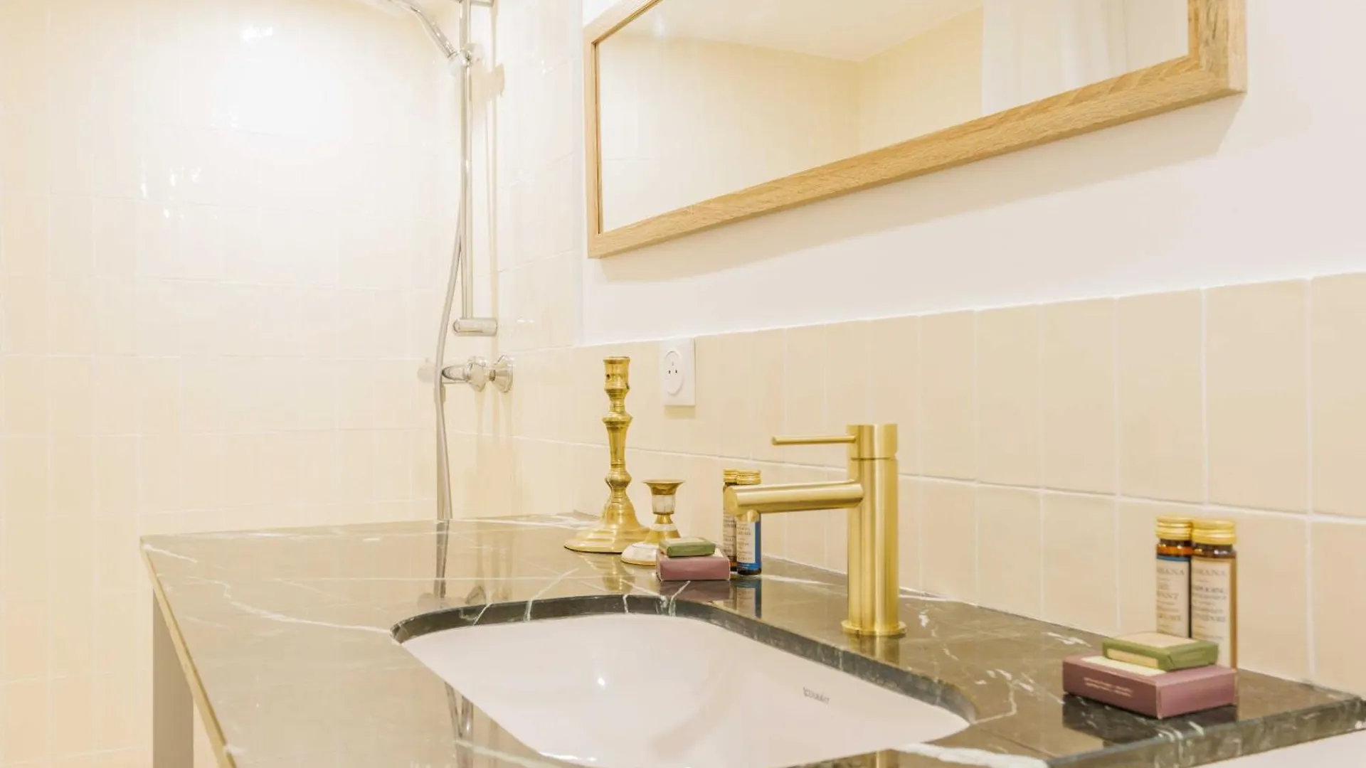 Charmant Appartement A Montparnasse - 2P-1Br Paris 0*,  France